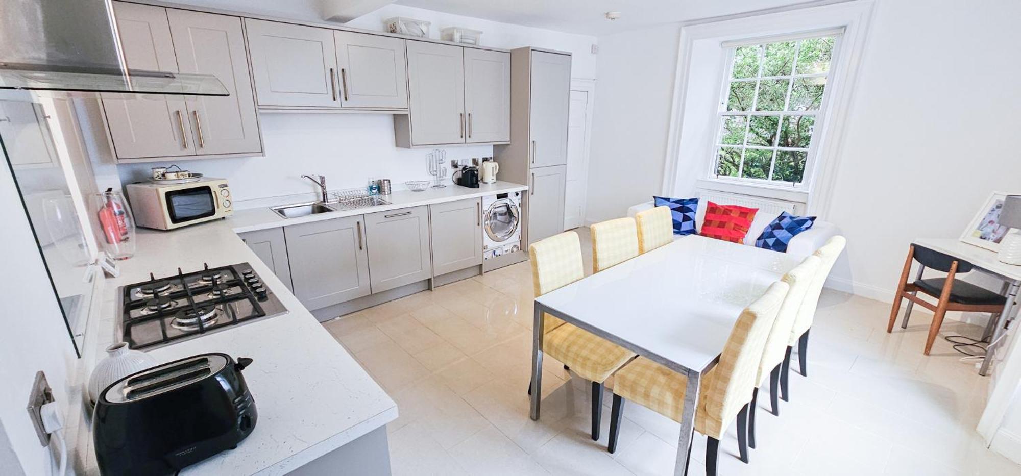Russel House - 4 Bedroom - The Royal Mile * Эдинбург