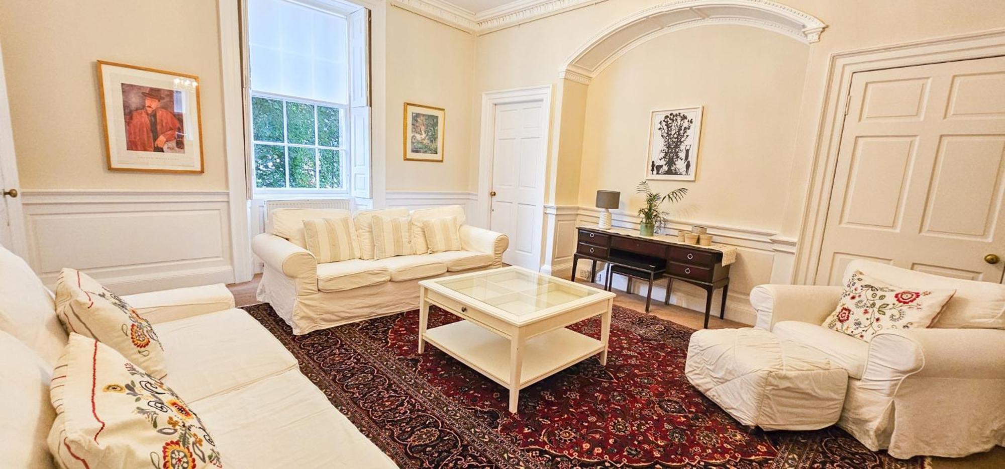 Russel House - 4 Bedroom - The Royal Mile Эдинбург